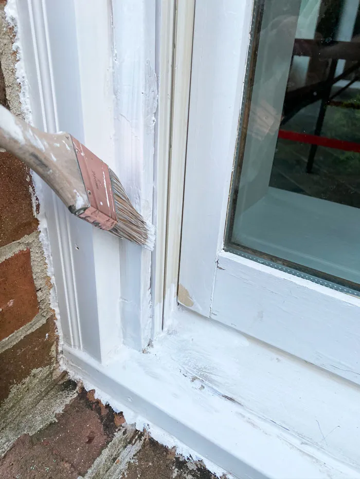 Use primer over the Bondo so seal it before paint.
