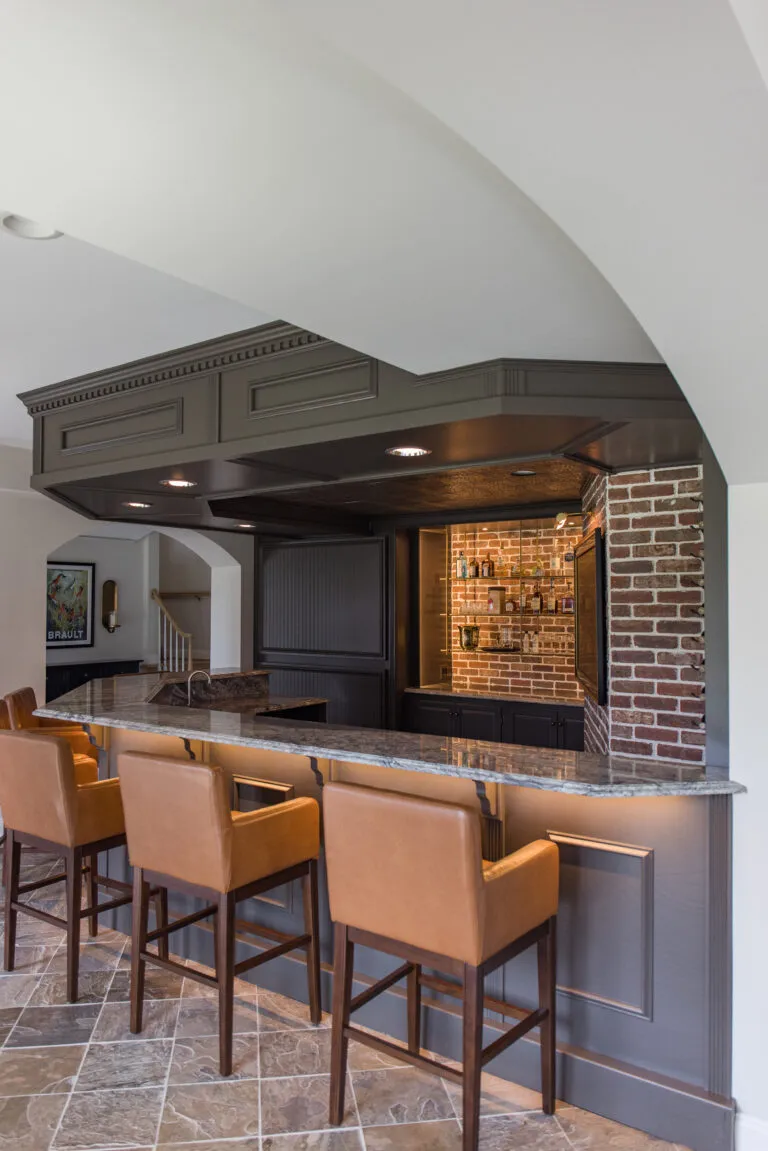 Basement Bar -4358
