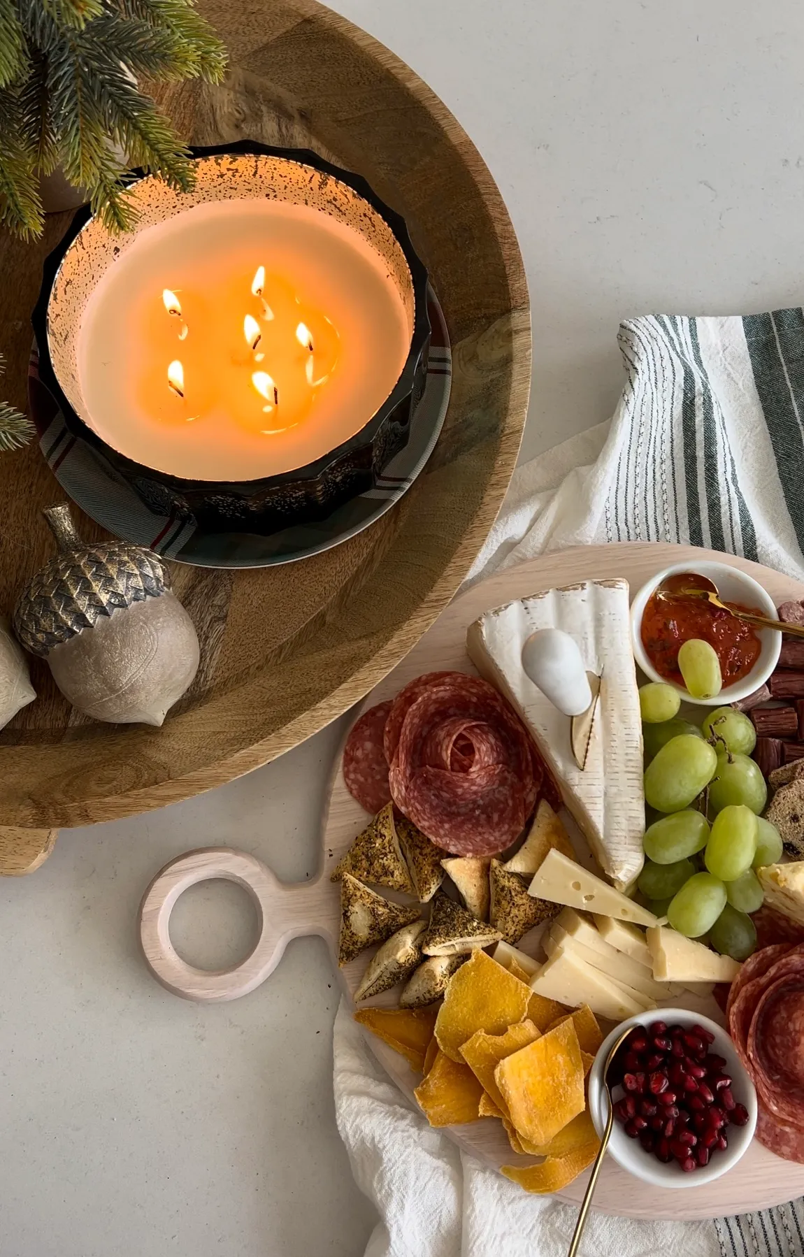 holiday party entertaining must haves, holiday party entertaining, holiday entertaining, gift guide, holiday gift guide, gift ideas for the party host, host gifts under $25, gift guide under $25, barware, serving essentials, holiday entertaining essentials, holiday drink special, charcuterie board