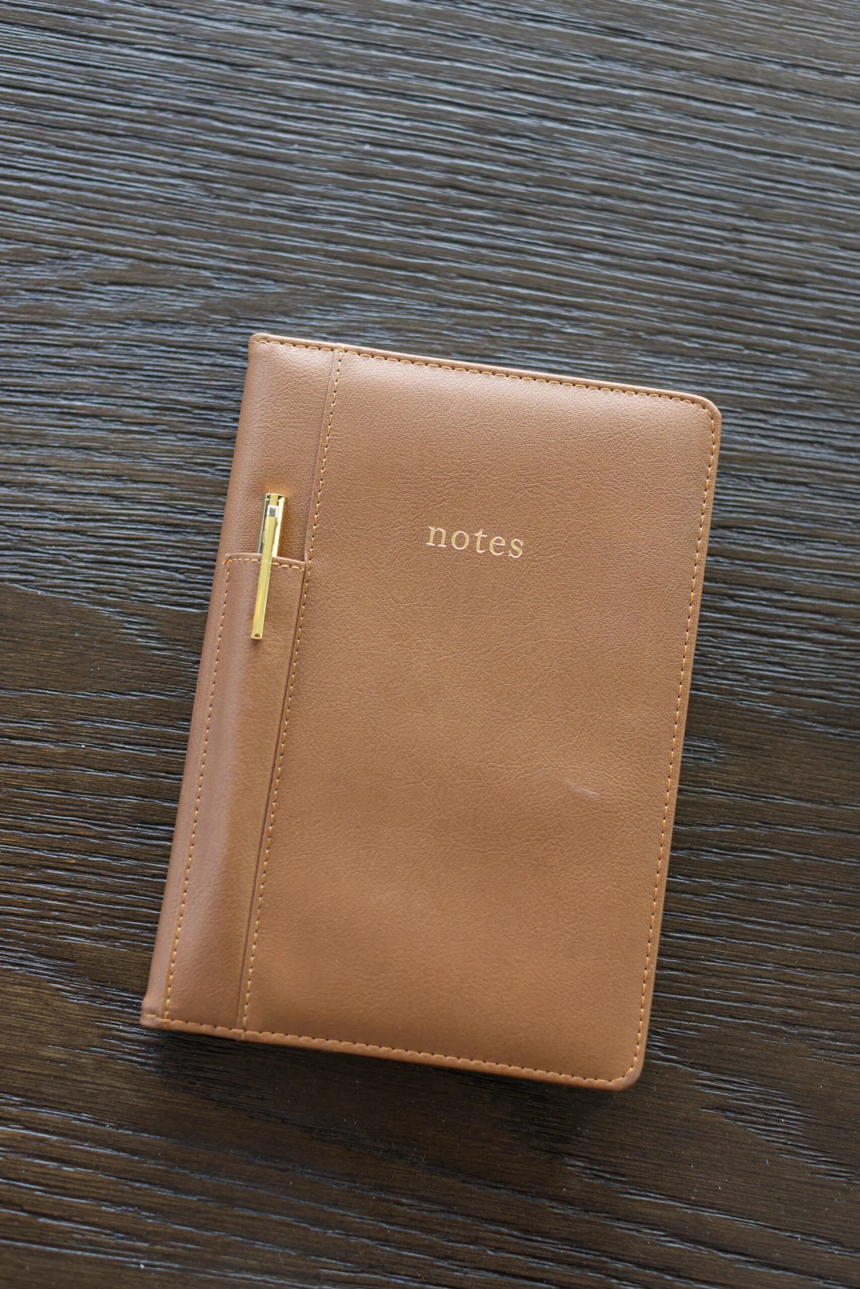 setting and achieving goals this new year home office organization | #setting #achieving #goals #home #homeoffice #organization #desktop #accessories #notebook #pens #