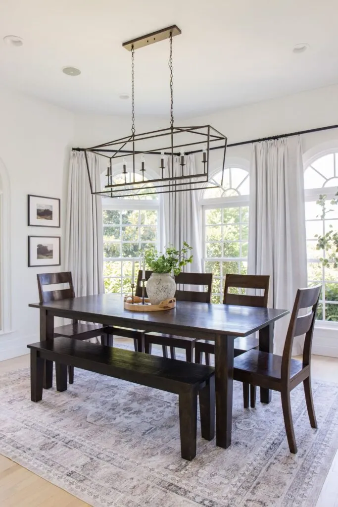 Breakfast Room Furnished