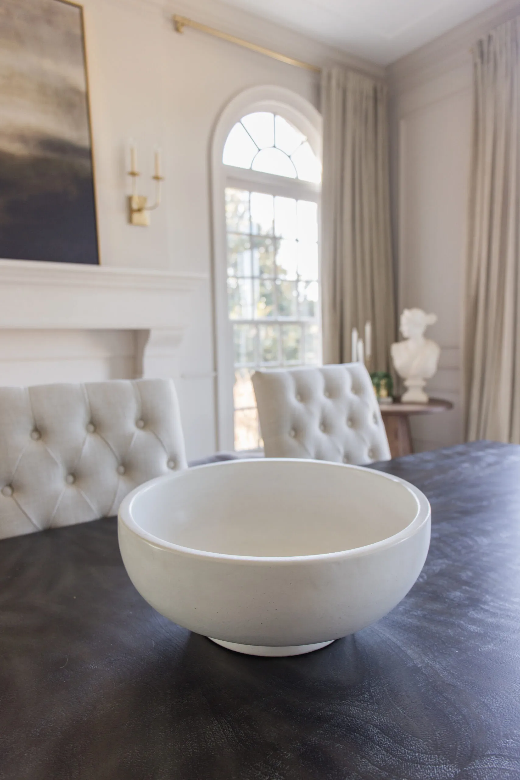 best dining room sets, for a curated design, decor, dining room, dining room decor, home decor, centerpiece decor, table decor, dining room table decor, spring home decor, spring table decor, spring centerpiece finds