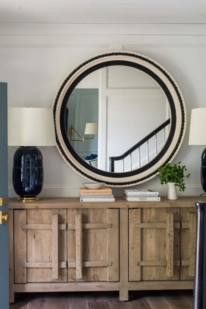 Whitney Parkinson Entry table decor idea