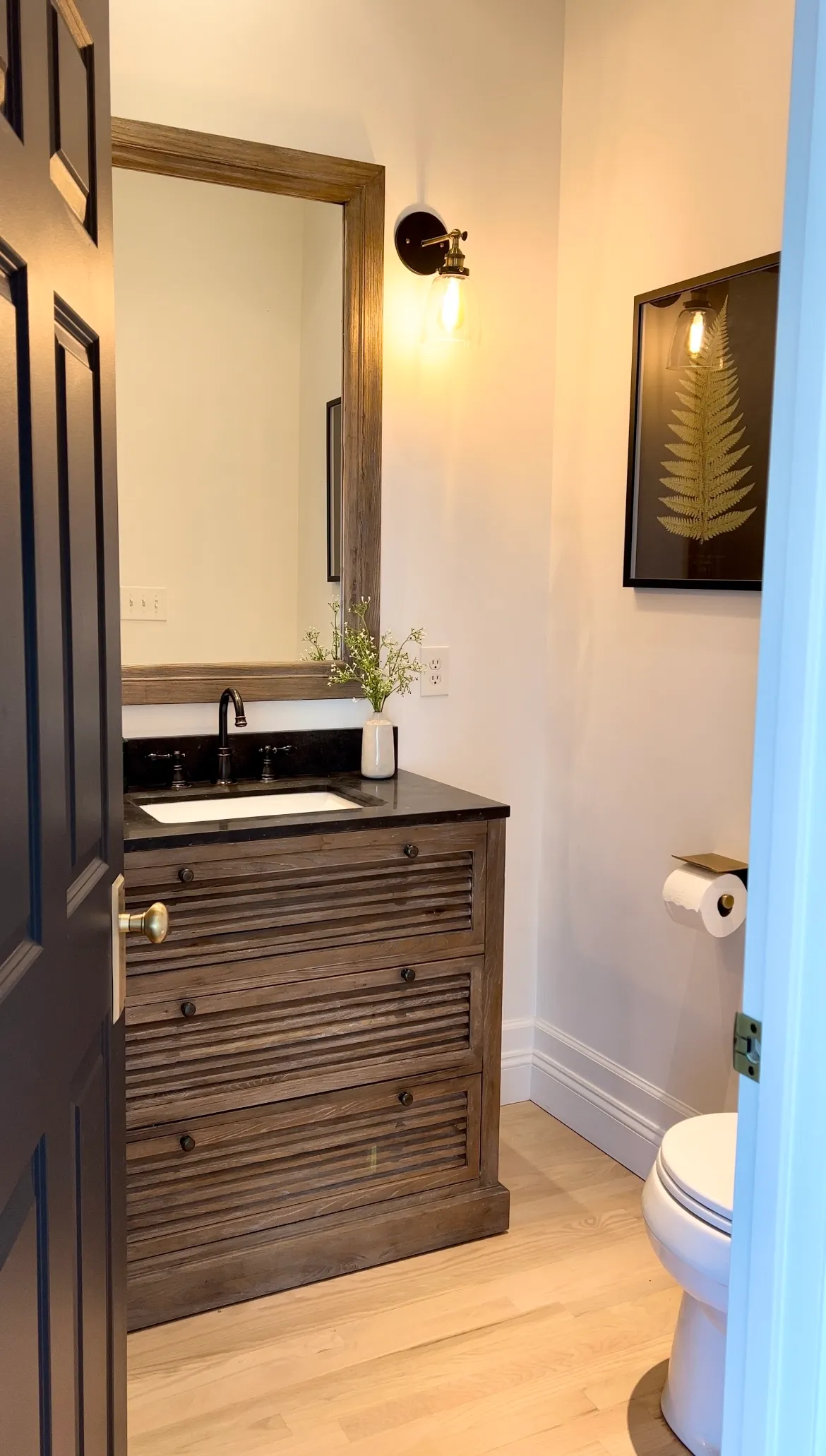 Feature Image | Bathroom Styling, vanity, decor, home upgrade