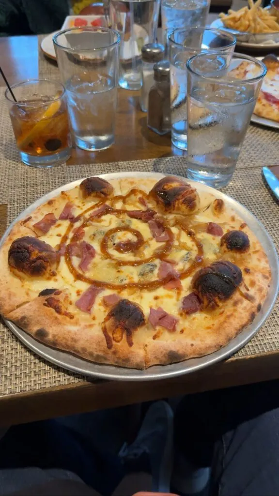 The Fringe Pizza at Woody's