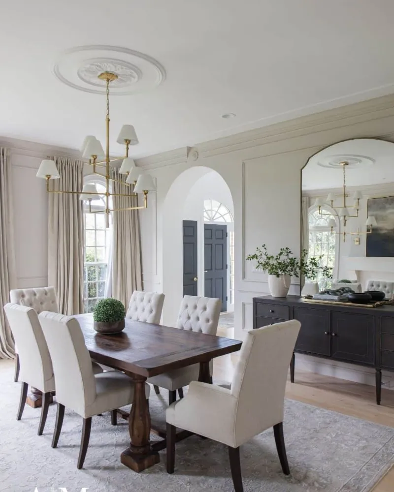 Chandeliers with lamp shades